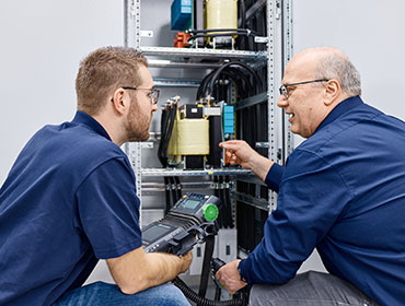 Ingenieur Antriebstechnik und Steuerungssysteme